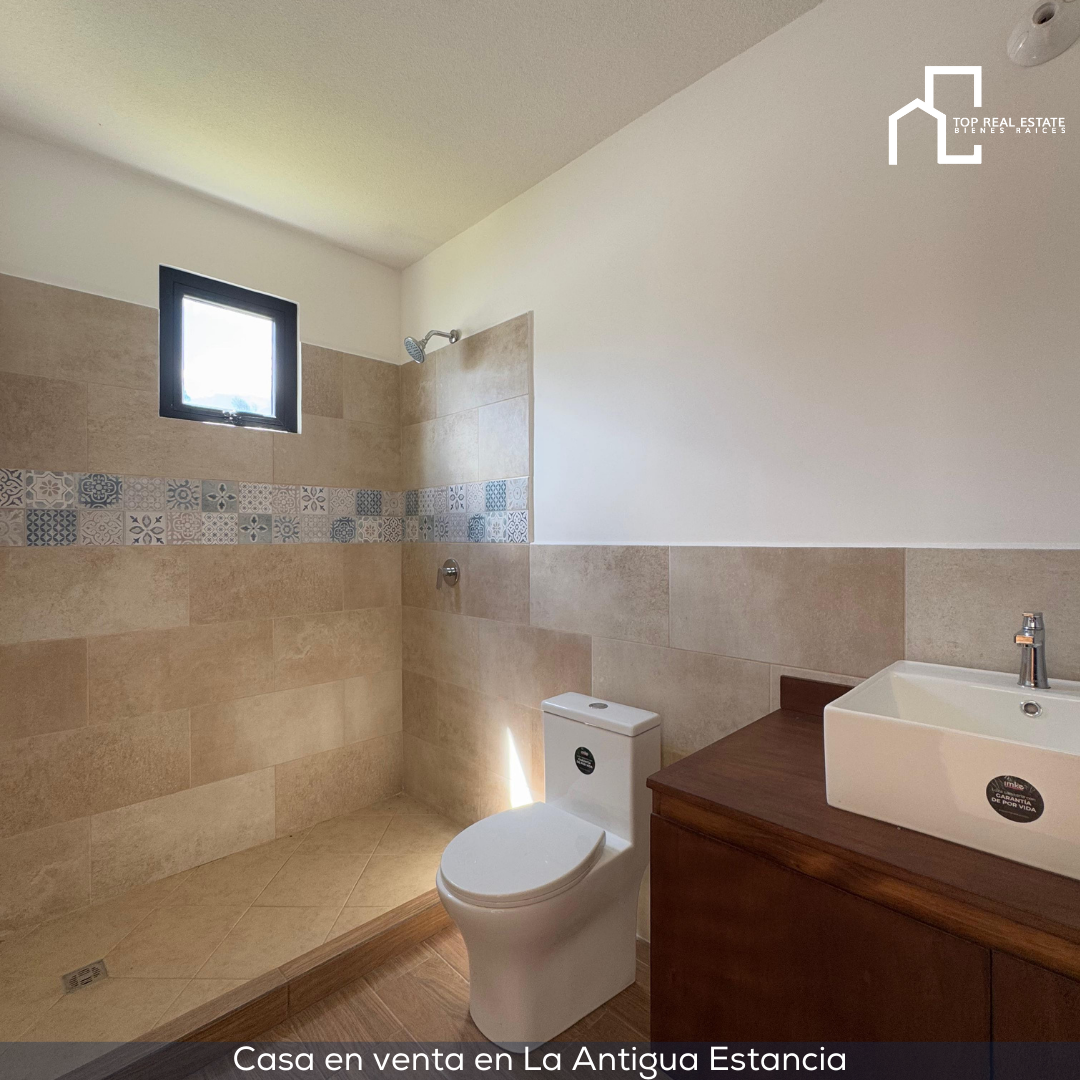 House in Residencial Antigua Estancia, San Miguel Dueñas